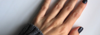 Morgan Taylor Professional Nail Lacquer "Sweater weather"