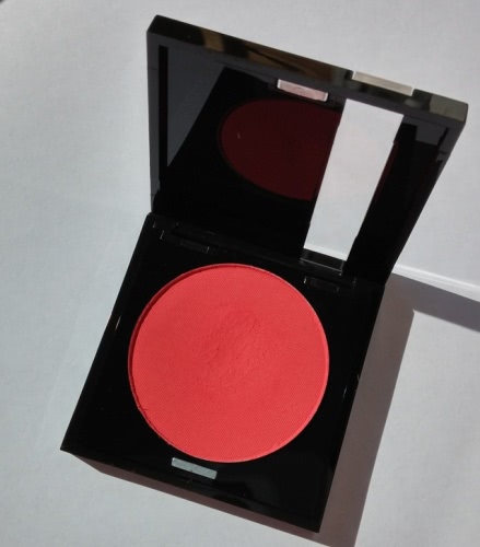 Пигмент Star Powder и тени Make Up For Ever