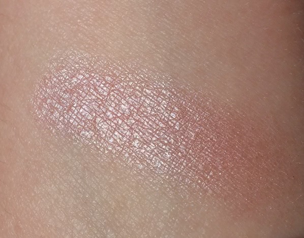 Пигмент Star Powder и тени Make Up For Ever