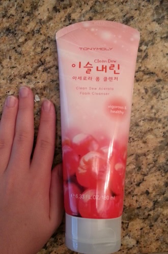 Из Европы в Азию: пенка для умывания Tony Moly Clean Dew Foam Cleanser Acerola