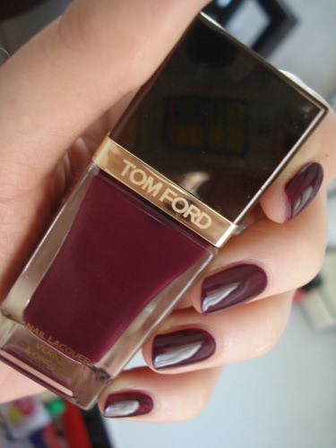 Tom Ford Nail laquer 09 Plum Noir & Tom Ford Nail laquer 10 Viper