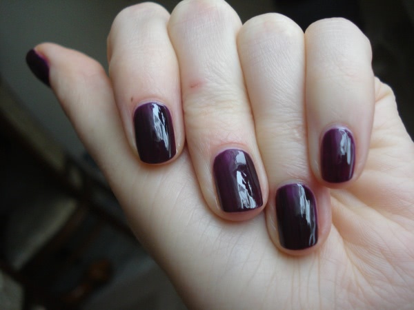 Tom Ford Nail laquer 09 Plum Noir & Tom Ford Nail laquer 10 Viper