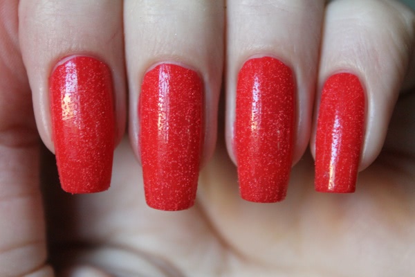 Nail Look realsugar. Красный красавец