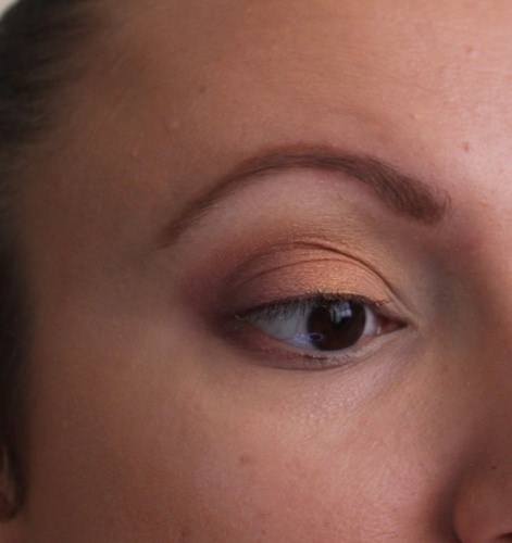 Скрасим пасмурные будни с палеткой Shiseido Luminizing Satin Eye Color Trio #RD 299 (Beach Grass)