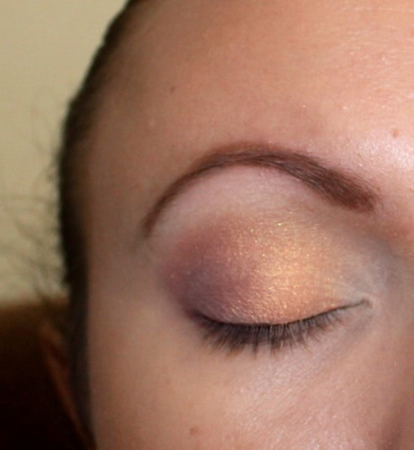 Скрасим пасмурные будни с палеткой Shiseido Luminizing Satin Eye Color Trio #RD 299 (Beach Grass)