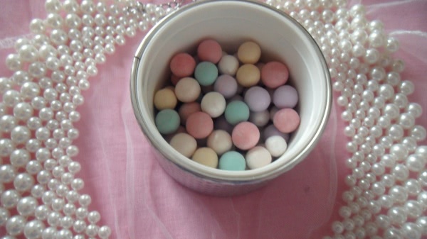 Не по-зимнему весенний пост с Guerlain Meteorites Light Revealing Pearls of Powder # 2 Clair
