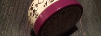 Питательный крем для лица Oriflame Essentials Nourishing Face CreamMulti-Vitamin Complex & Macadamia Nut Oil