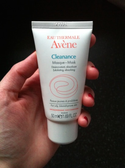 Два продукта Eau Thermale Avene
