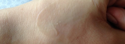 Биобьюти крем для век с экстрактом лепестков розы