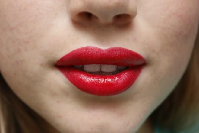 Две матовых красотки NYX Soft Matte Lip Cream в оттенках Monte carlo и Cannes