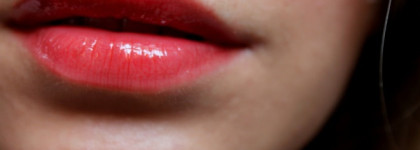 Песня не удалась с L'oreal L'extraordinaire Liquid Lipstick by Color Riche в оттенке 301 Rouge Soprano