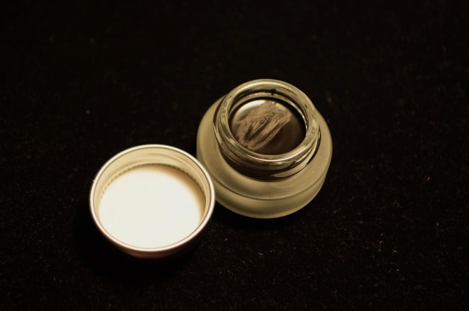 Гелевая подводка Maybelline Eyestudio Lasting drama Gel eyeliner 24H 01 Black