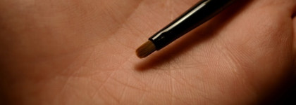 Гелевая подводка Maybelline Eyestudio Lasting drama Gel eyeliner 24H 01 Black