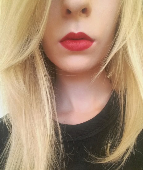 Губная помада L'Oreal Paris