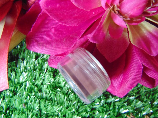 Тени для век Heavenly Mineral Makeup в оттенке Smokey Purple-M