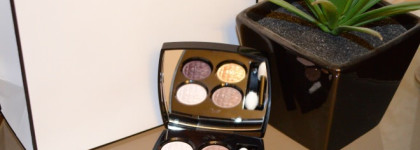 Рождественская феерия: Chanel Les 4 Ombres Signe Particulier