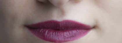 Губная помада Guerlain KissKiss (№561 so plum)