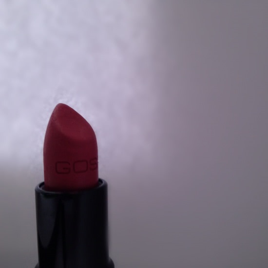 Новый оттенок помады Gosh Velvet Touch Lipstick 010 Matt Smoothie