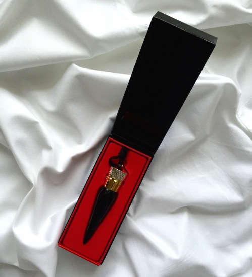 Во имя цвета. Christian Louboutin Silky Satin Lip Colour Rouge Louboutin 001
