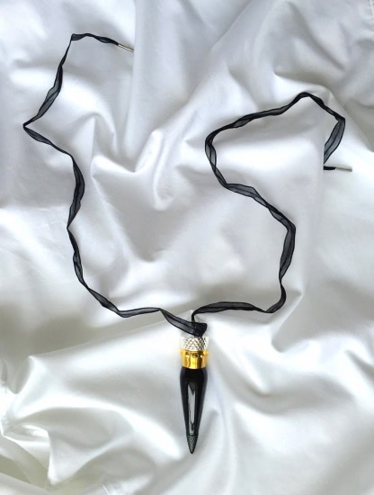 Во имя цвета. Christian Louboutin Silky Satin Lip Colour Rouge Louboutin 001