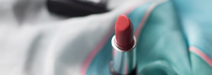 Mufe дуэт красных: помада Rouge Artist Natural N47 и карандаш Aqua Lip