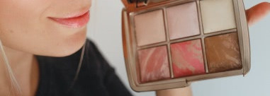 Hourglass "Ambient lightning edit" - мечта поэта?