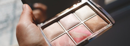 Hourglass "Ambient lightning edit" - мечта поэта?