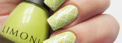 Зеленому маю - зеленые лаки. Limoni Ice Cream, оттенки #547 и #548, свотчи и нейл-арт