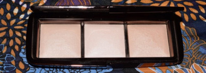 Палетка светоотражающих пудр Hourglass Ambient Lighting Palette - хай-тек идеального свечения кожи