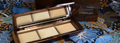 Палетка светоотражающих пудр Hourglass Ambient Lighting Palette - хай-тек идеального свечения кожи