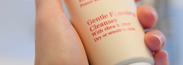 Смягчающий и очищающий пенящийся крем Clarins Gentle Foaming Cleanser with Shea Butter