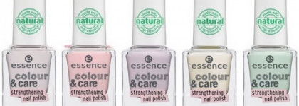Неоднозначный Essence Colour & Care в оттенке 03 Happy nails
