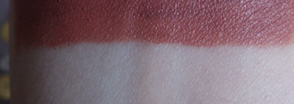 Матовый блеск для губ Lux Visage Pin-Up в оттенке 9 Кофейный Ликер