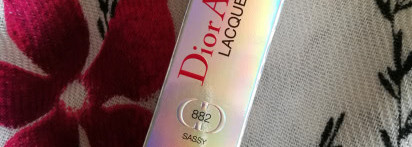 Помада Dior Addict Laquer Stick №882 Sassy