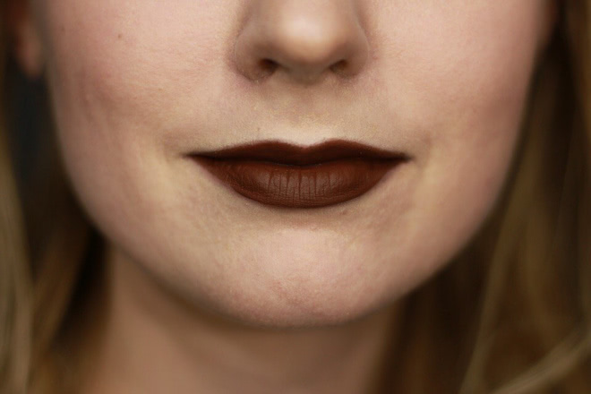 Матовый шоколад Milani Amore Matte Lip Cream в оттенке Covet - где были раньше мои глаза?