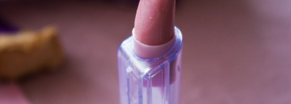 Розы посреди зимы: бальзам для губ Lip Balm With Rose Attar от Belweder