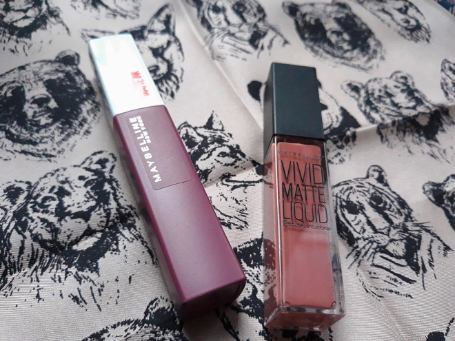 Матовые помады от Maybelline - #50 Nude Thrill vs #165 Successful