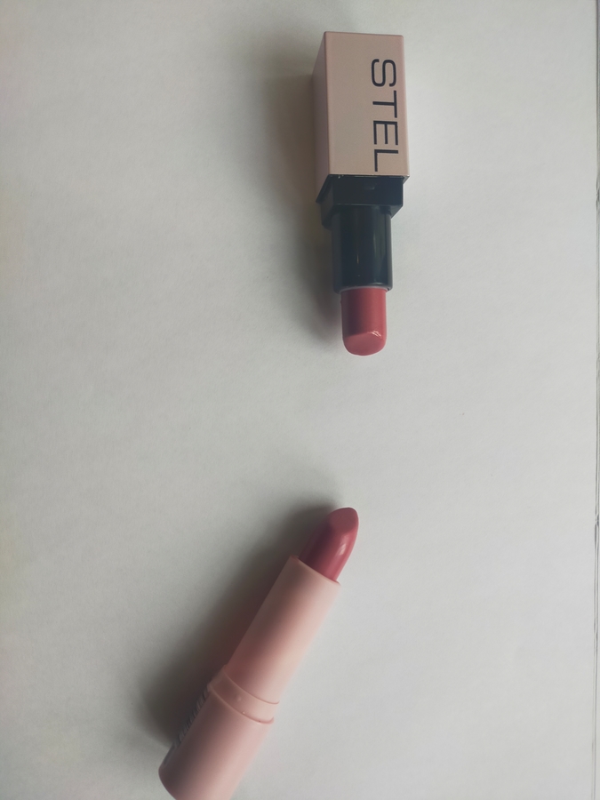 Пишу про Catrice и Maybelline, а усамой в сумке Stellary и Divage, в лимит 950 рублей еще одна бы вошла