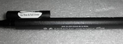 Подводка Essence black mania eyeliner