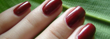 Спелая вишня на моих ногтях или Rimmel 320 Rapid Ruby