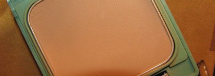 Легкая компактная пудра Clinique Almost Powder Makeup SPF 15 (много фото)