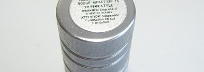 Светло розовая помада Clinique High Impact Lip Colour SPF 15 (оттенок 22 Pink Style)