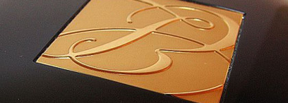 Незаметная на лице, но хорошо матирующая пудра Estee Lauder AeroMatte