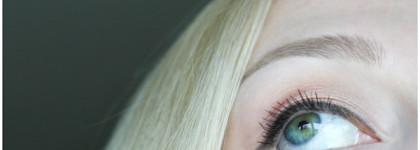 Тушь с эффектом накладных ресниц Mac False lashes extreme black