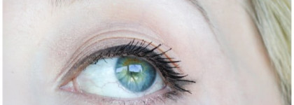 Тушь с эффектом накладных ресниц Mac False lashes extreme black