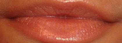 Мой первый и очень удачный опыт в использовании помады. Dior  Addict оттенок 319 Beige Dandy