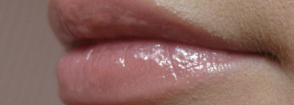 Levres Scintillantes 257 Bikini Peach от Chanel