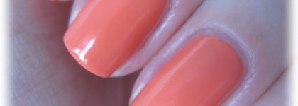 Chanel Le Vernis Nail Color Orange Fizz