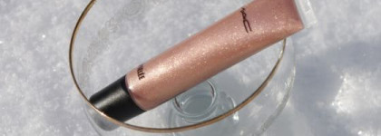 С пылу, с жару: блеск-желе MAC Lipgelee Gloss Incolore оттенка  Bubble Lounge