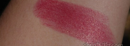 Желаете вина? Помада Chanel в обрамлении LeClerc